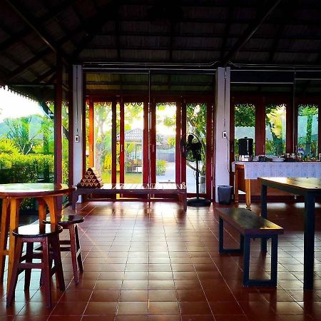 Khum Nakhon Hotel 나콘시탐마랏 외부 사진